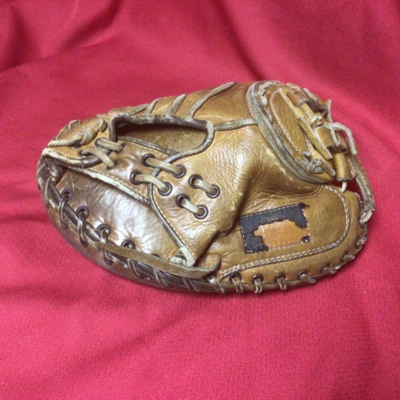 - Vintage CATCHERS glove - Picture 4 of 4